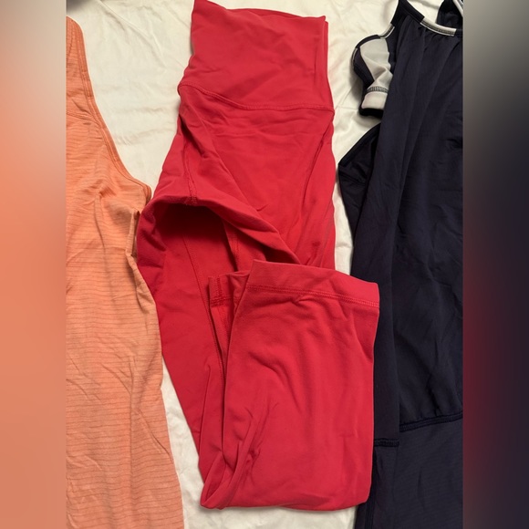 Lululemon Bundle EUC - Picture 6 of 8